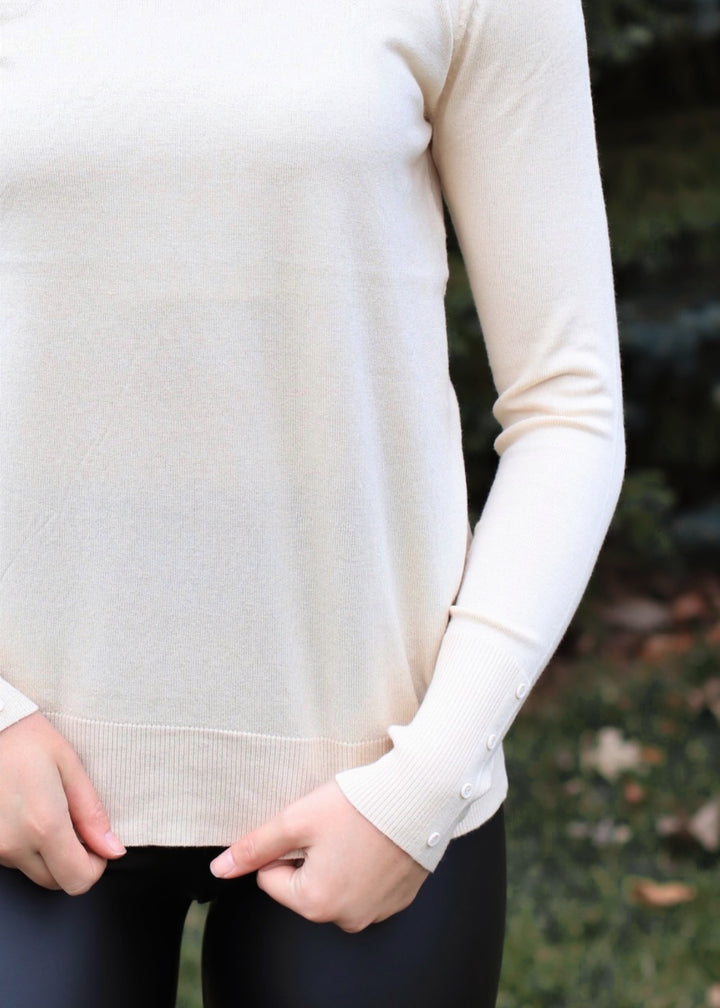 Leo Crew Neck Long Sleeve Sweater