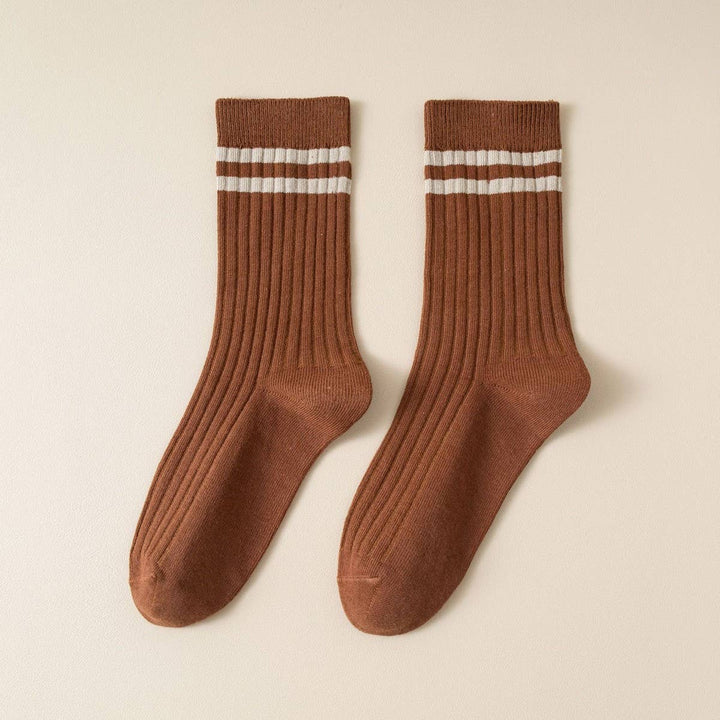 VERTICAL STRIPED COLLEGE STYLE MID-TUBE SOCKS