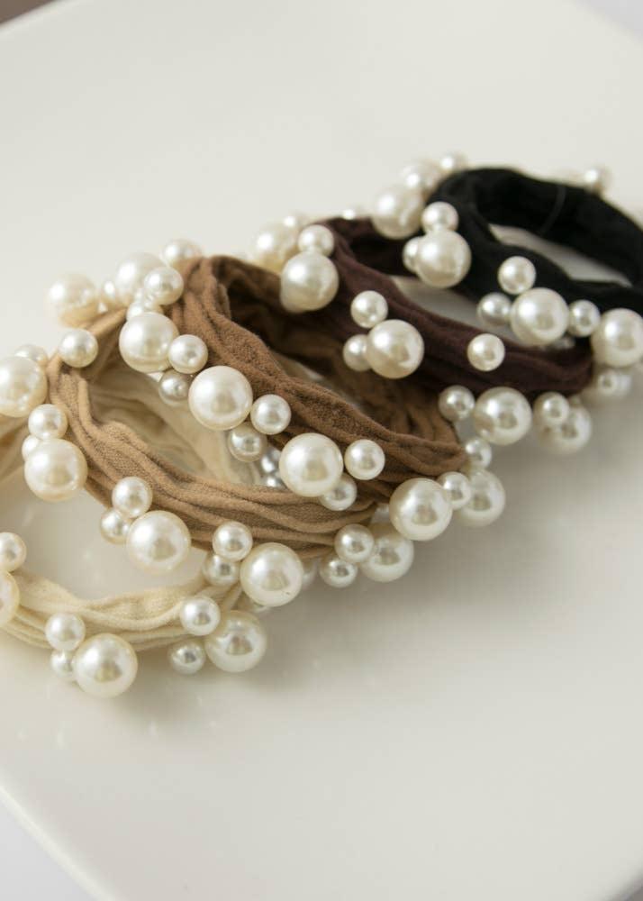 Textured Seamless Pearl Hair Tie