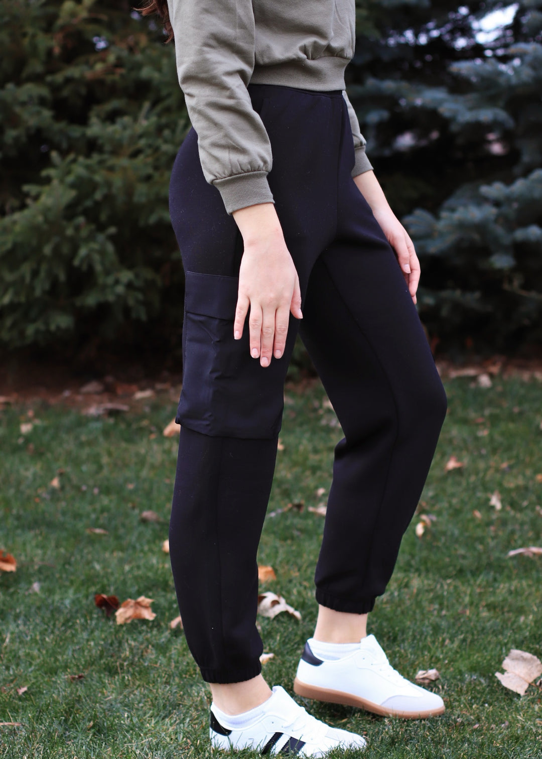 Marina Jogger Pants in Black