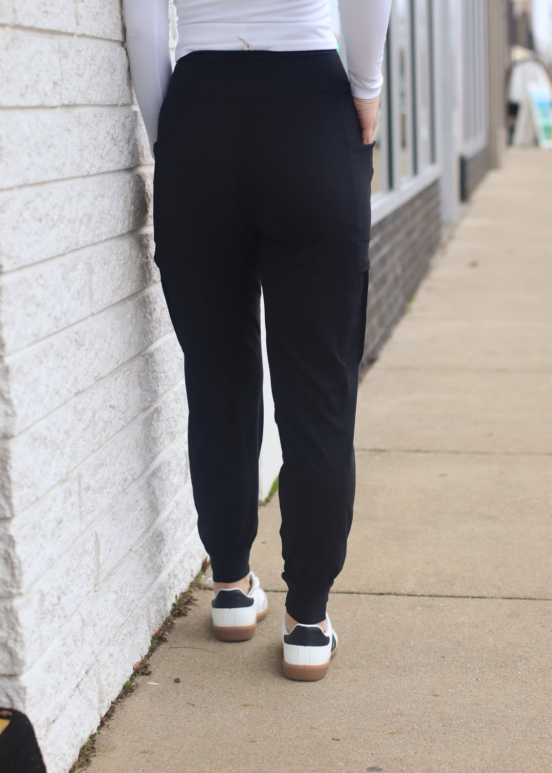 Butter Soft Joggers w/ Side Pockets in Black