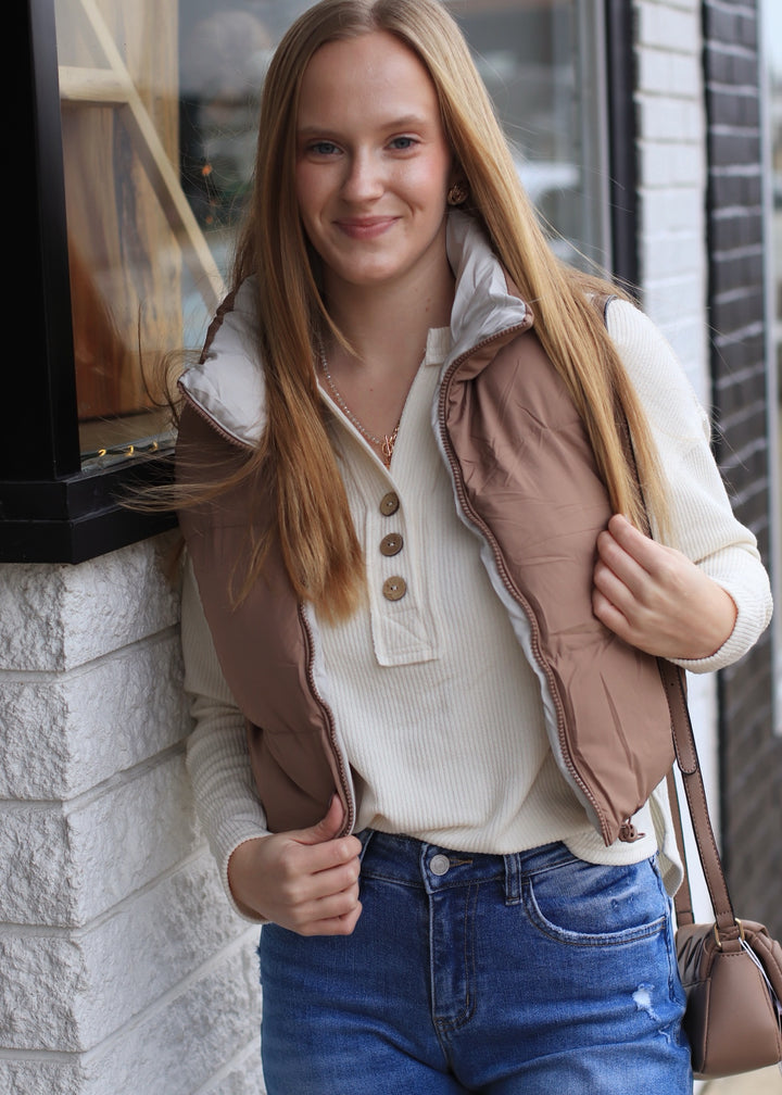 Patty Reversible Zip Up Cropped Puffer Vest Mocha/Ivory