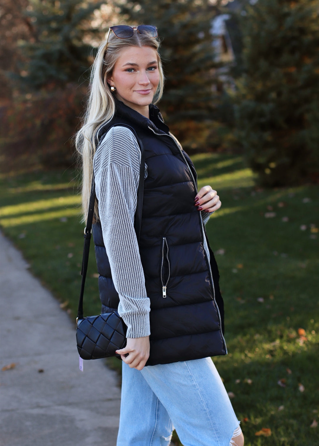 Valley Sleeveless Longline Puffer Vest in Black