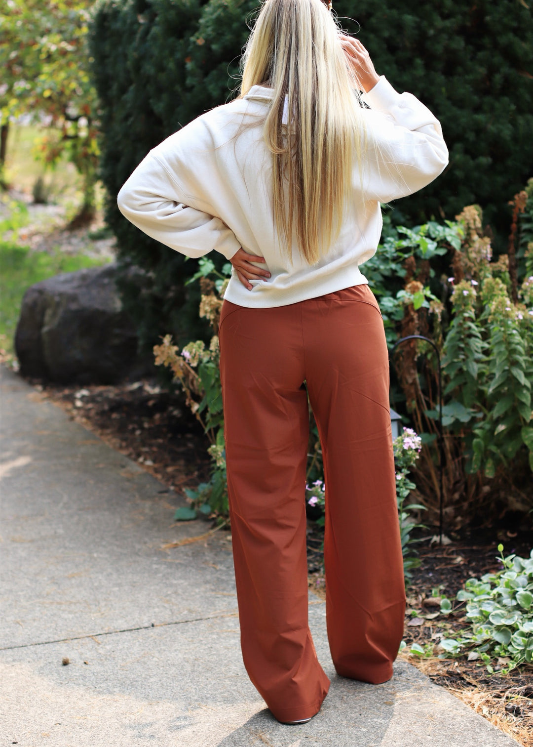 CLEARANCE FINAL SALE  Stretch Woven Straight Pants in Copper