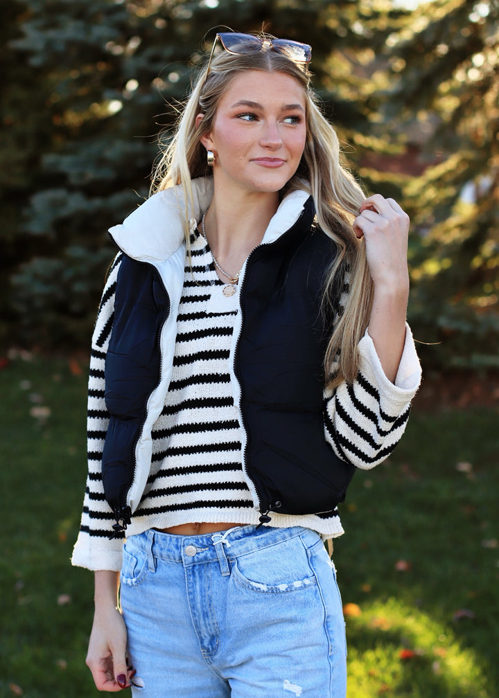 RESTOCK Patty Reversible Zip Up Cropped Puffer Vest Black/Ivory