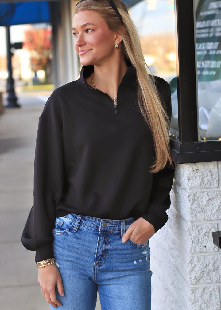 Scuba Half Zip Pullover in Black