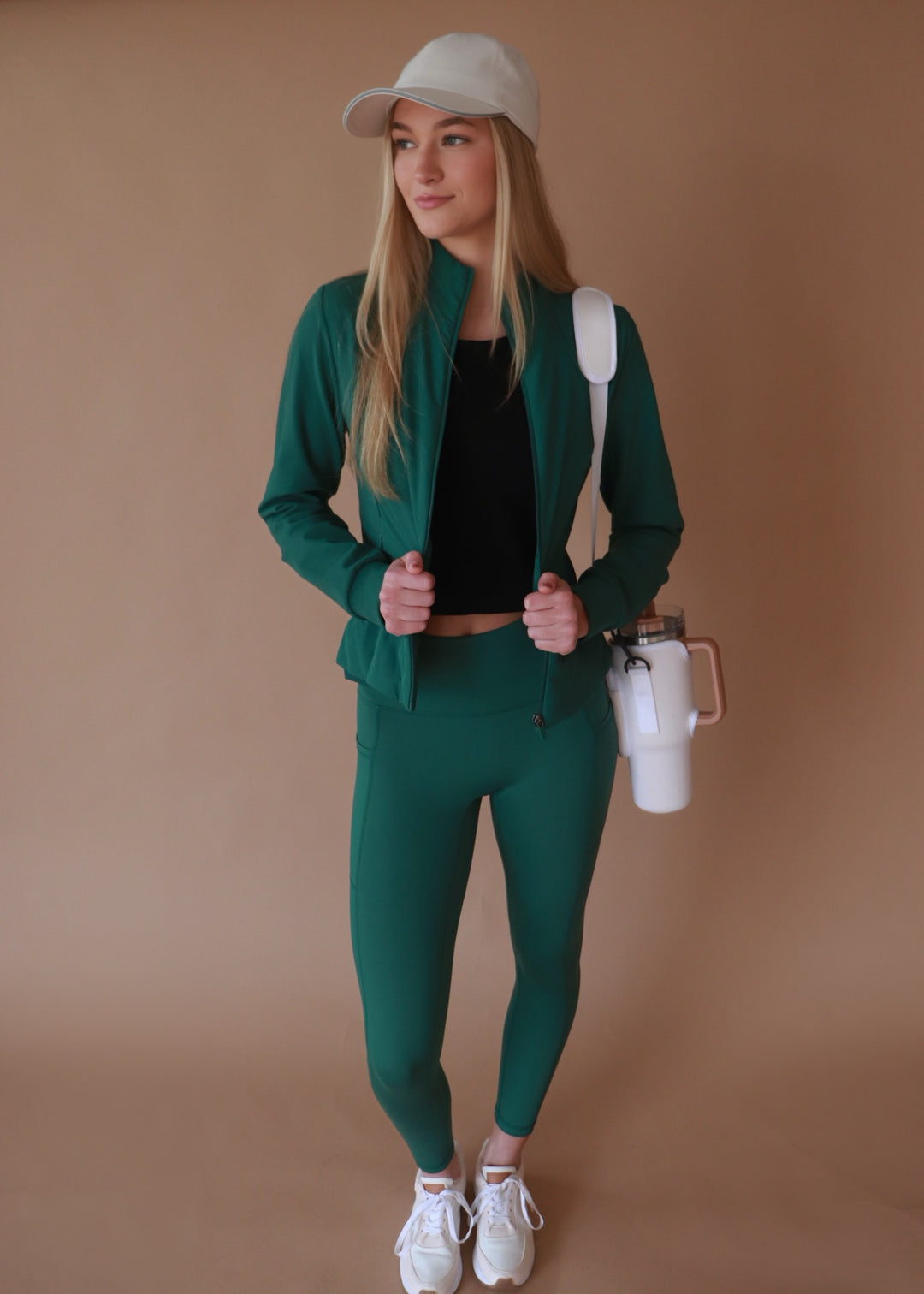 CLEARANCE FINAL SALE Sweetheart Highwaist Pocket Leggings in Hunter Green