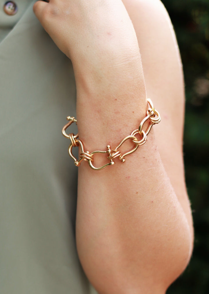 Metallic Ladder Chain Bracelet