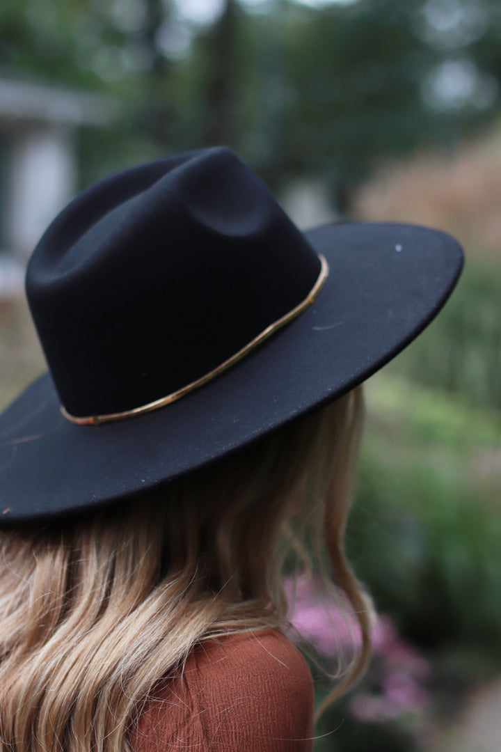 Flat Brim Herringbone Chain Fedora Fashion Hat