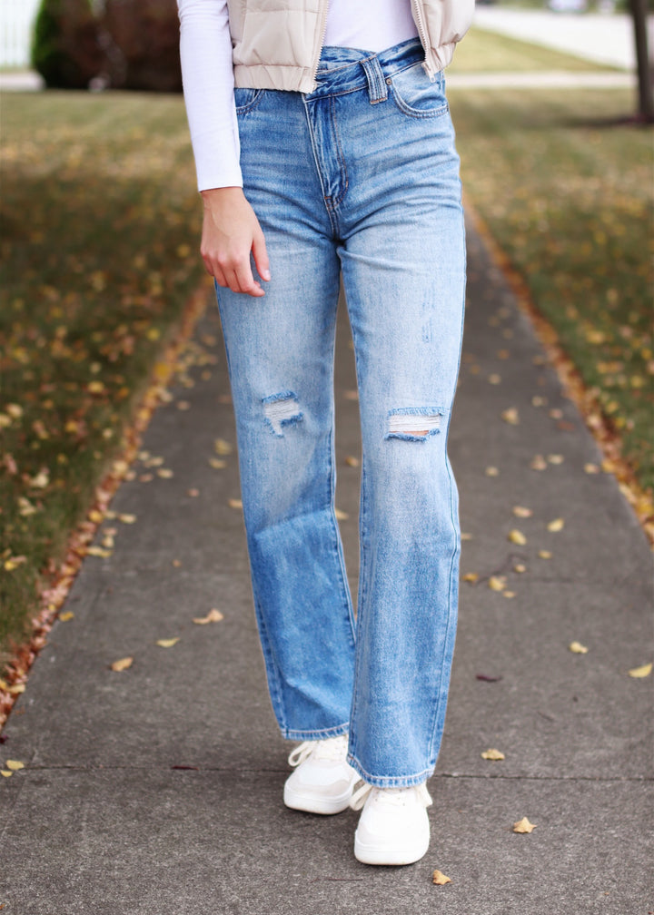 CLEARANCE FINAL SALE Revive the 90s Wide Leg Denim -Kan Can