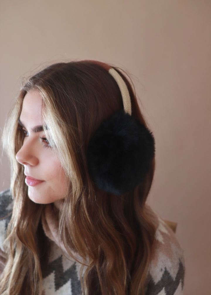 CLEARANCE FINAL SALE In The City Earmuffs: Black