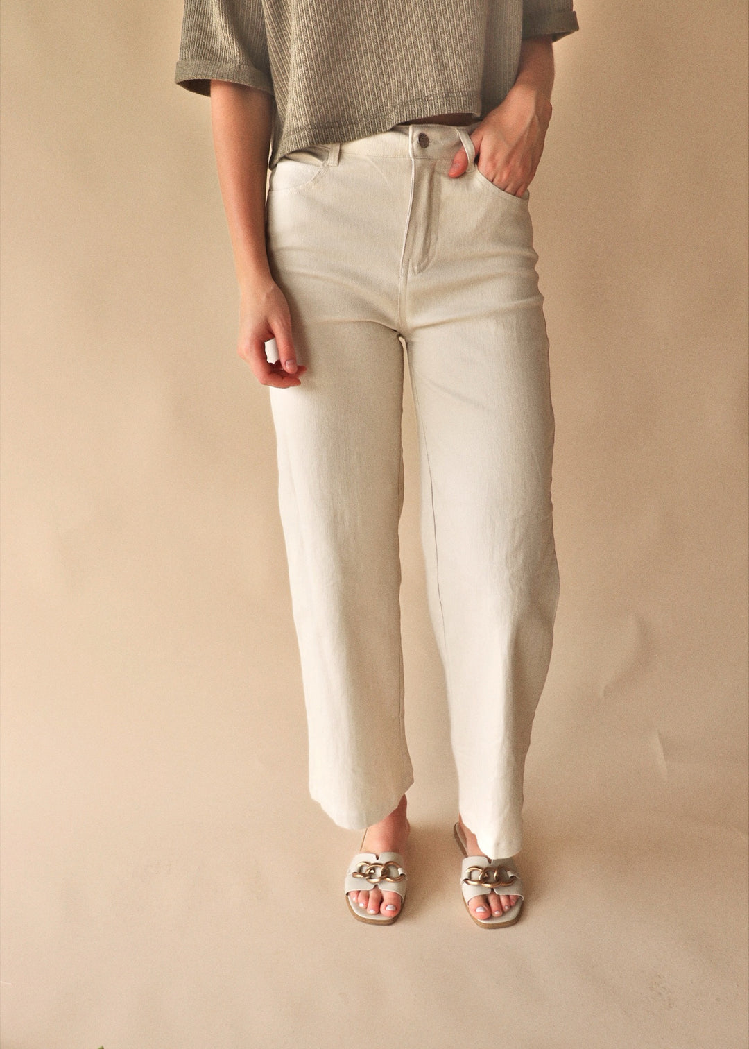 Manda Wide Leg Pants in Sand