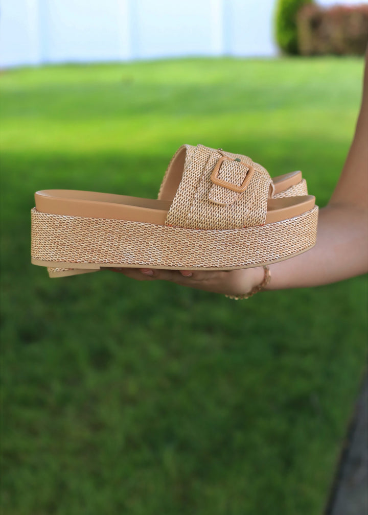 CLEARANCE FINAL SALE Raffia Platform Slides