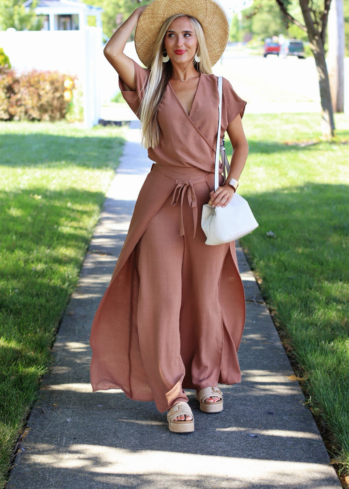 CLEARANCE FINAL SALE  Kimono Short Sleeve Surplice Top in Brown