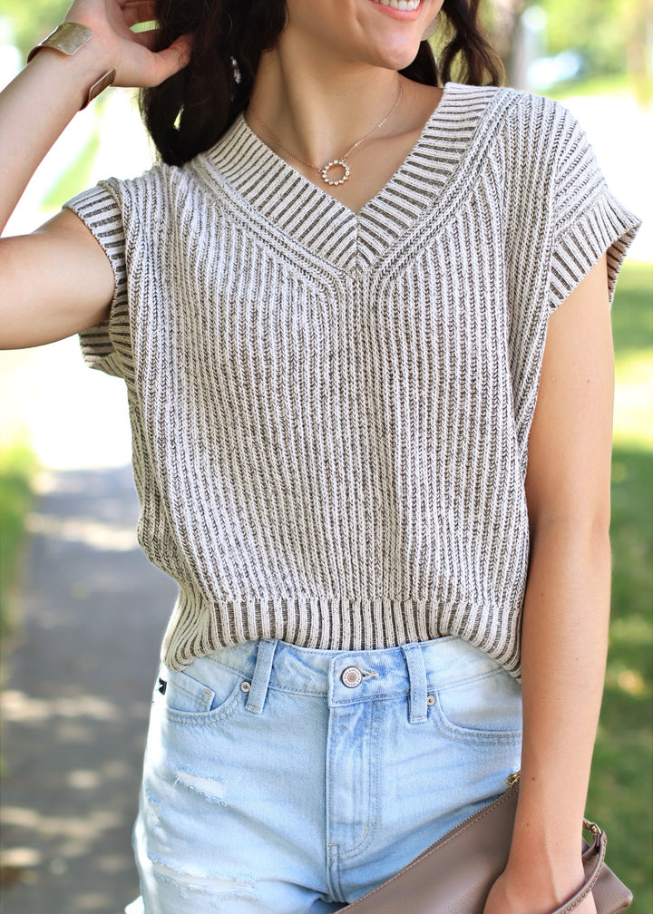 Ella Two Tone Knit Sweater Vest