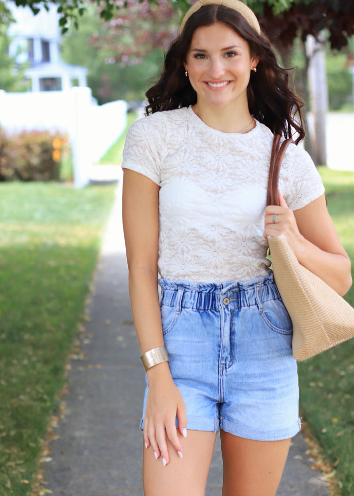 Daisy Short Sleeve Textured Flower Top