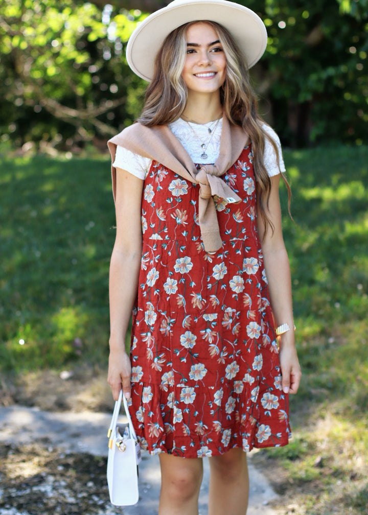 CLEARANCE FINAL SALE  The Maddie Dress in Embedded Petals