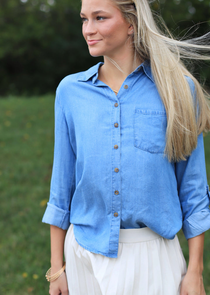 Rora Chambray Tab Sleeve Top