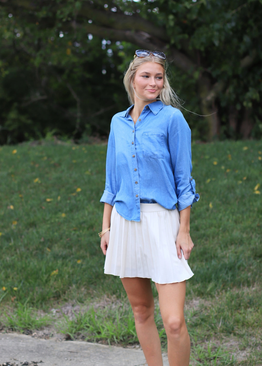 Rora Chambray Tab Sleeve Top