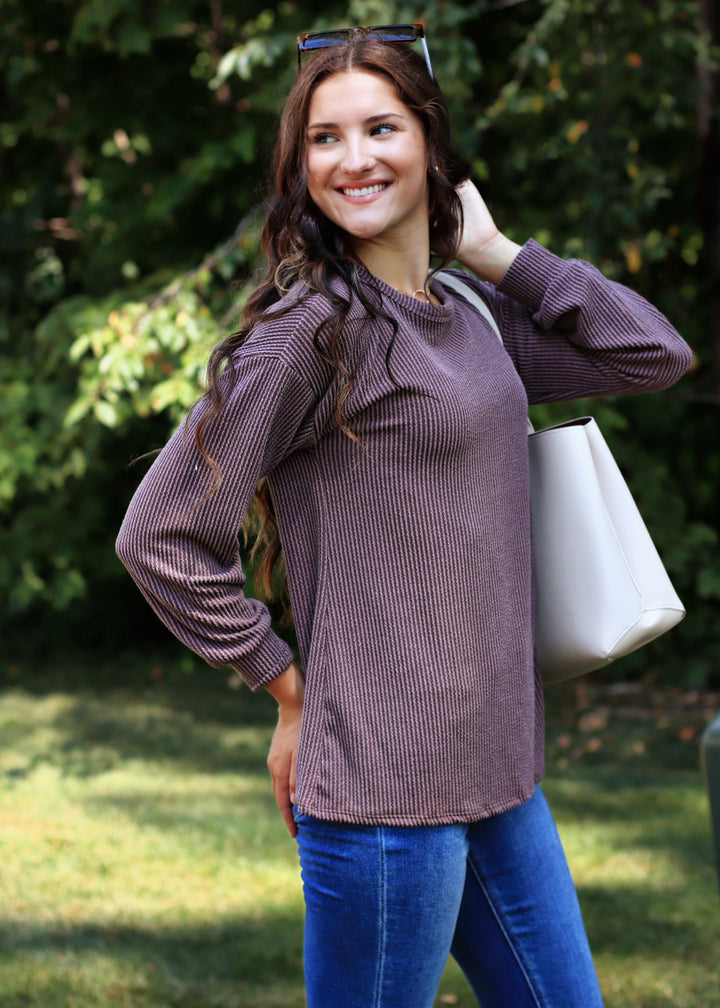 CLEARANCE FINAL SALE Finn Puff Sleeve Ribbed Top in Brown