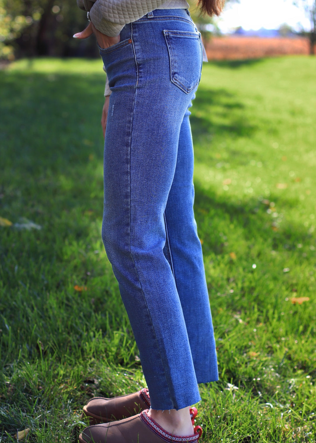 Lincoln Mid-Rise Ultra Stretch Straight Jeans