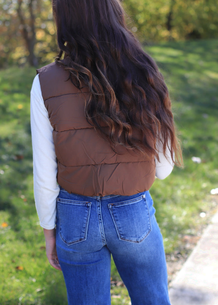 DOORBUSTER Puffer Vest in Cocoa