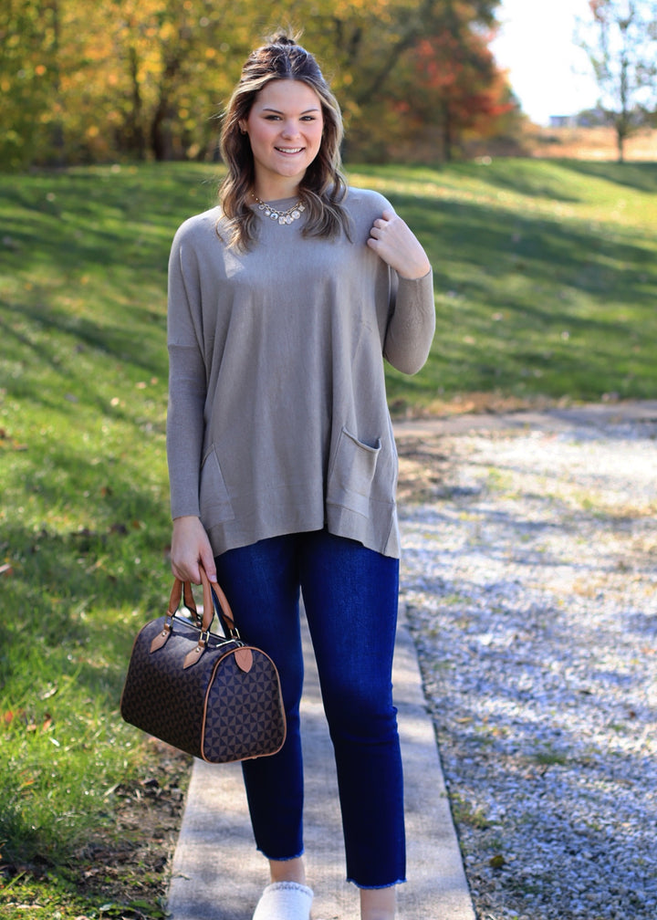 CLEARANCE FINAL SALE  Oversize Pocket Top in Mocha