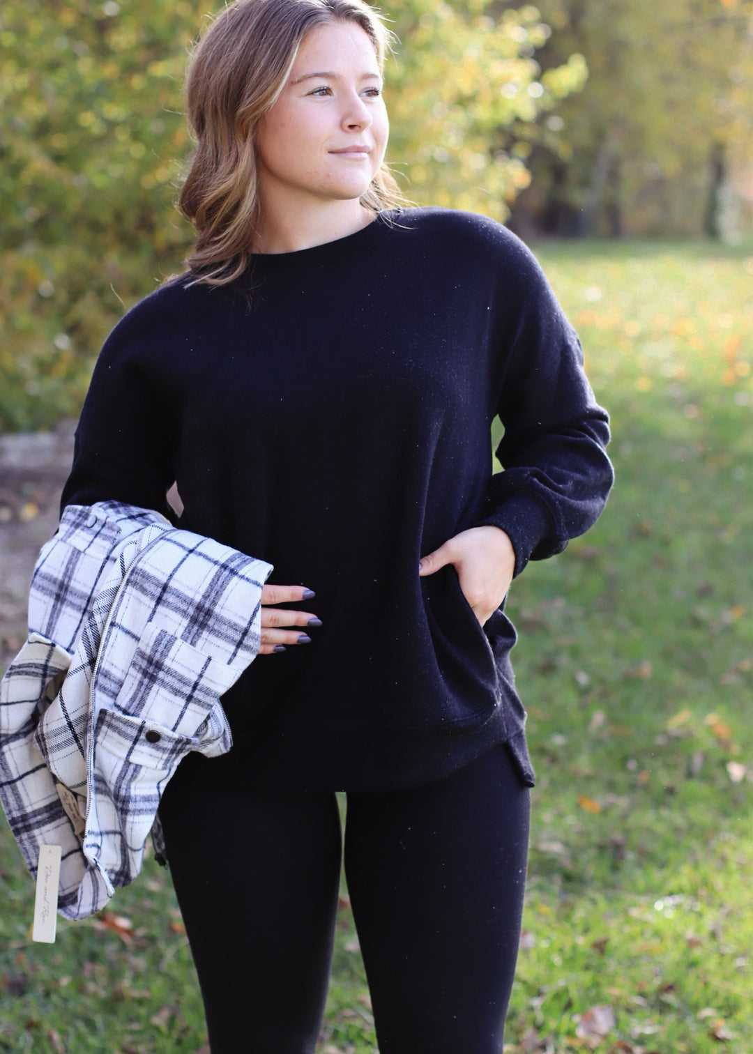 DOORBUSTER Hi-Low Boyfriend Sweatshirt w Pockets