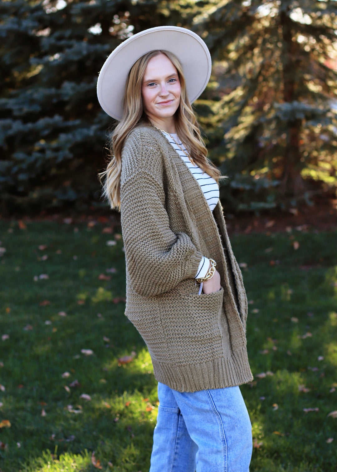 Lantern Chunky Cable Cardigan in Olive