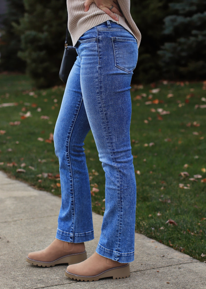 Mid Rise Seamless waistband Bootcut Denim Jeans