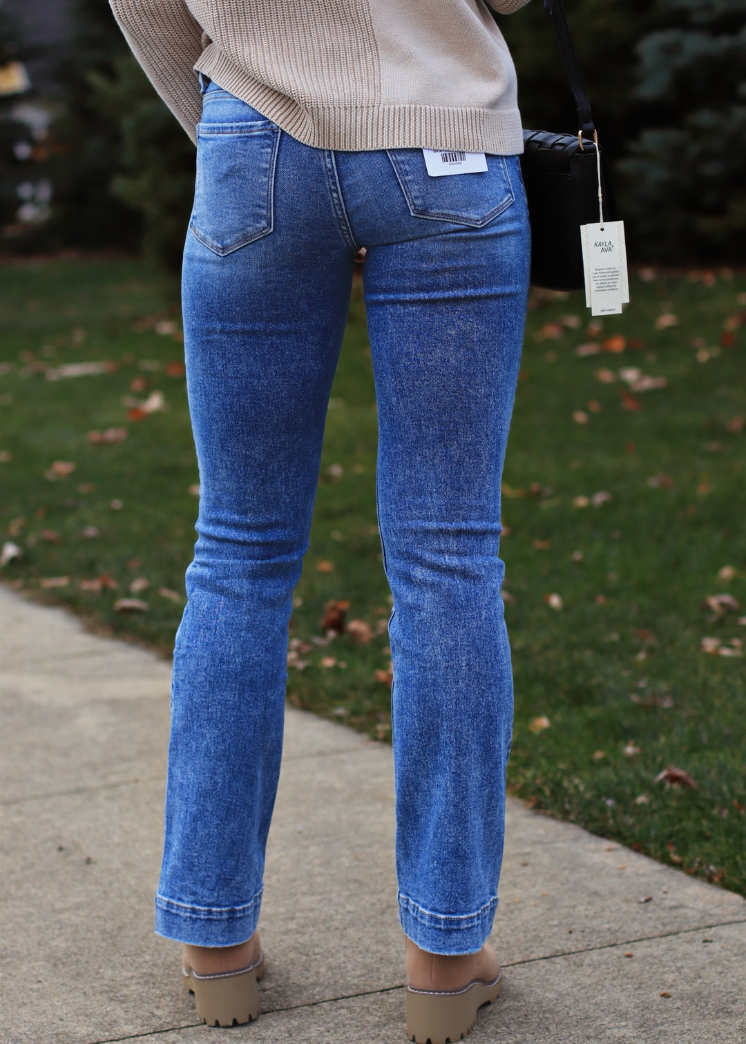 Mid Rise Seamless waistband Bootcut Denim Jeans