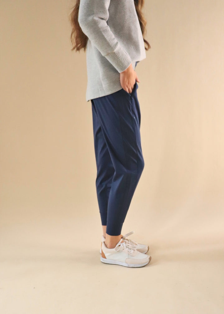 Norah Relaxed Jogger in Indigo