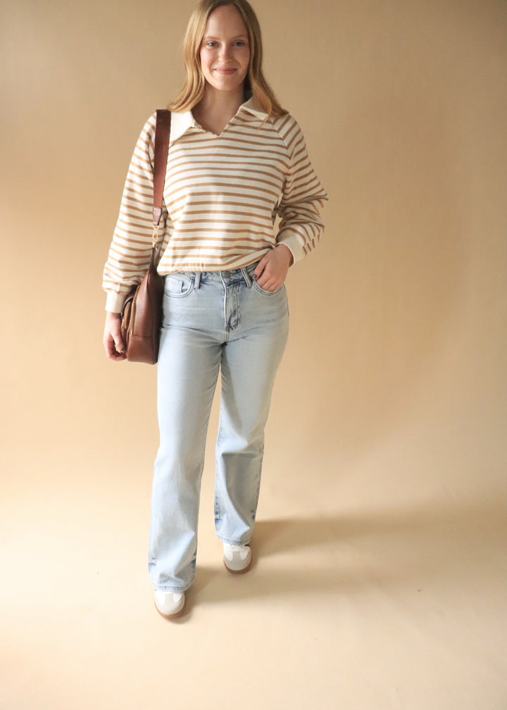 Congenial 90s Vintage Super High Rise Flare Denim