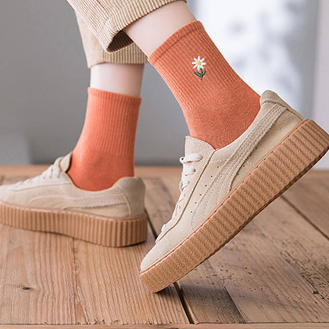 FLOWER EMBROIDERY SOCKS (OS) / ORANGE