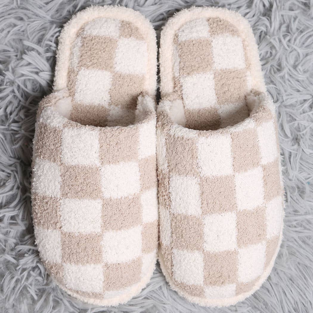 CLEARANCE FINAL SALE  Checkerboard Design Home Slippers