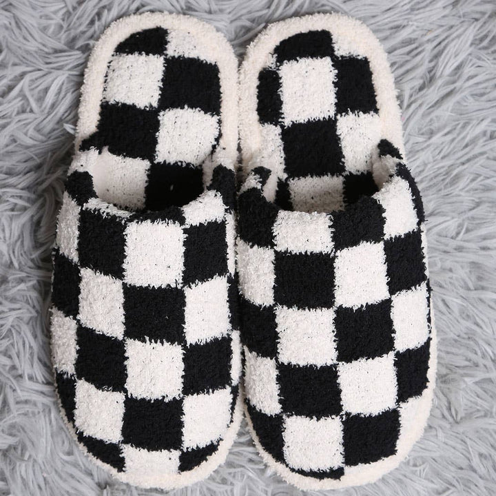 CLEARANCE FINAL SALE  Checkerboard Design Home Slippers