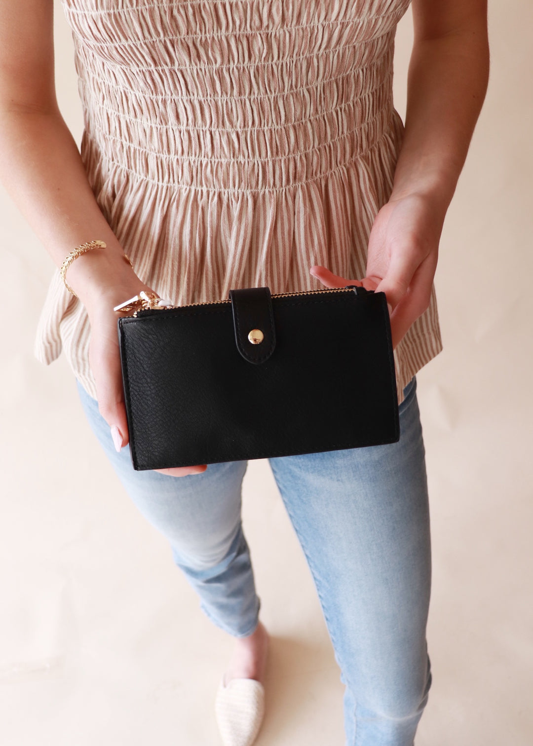 CLEARANCE FINAL SALE Odelia Wallet - Black